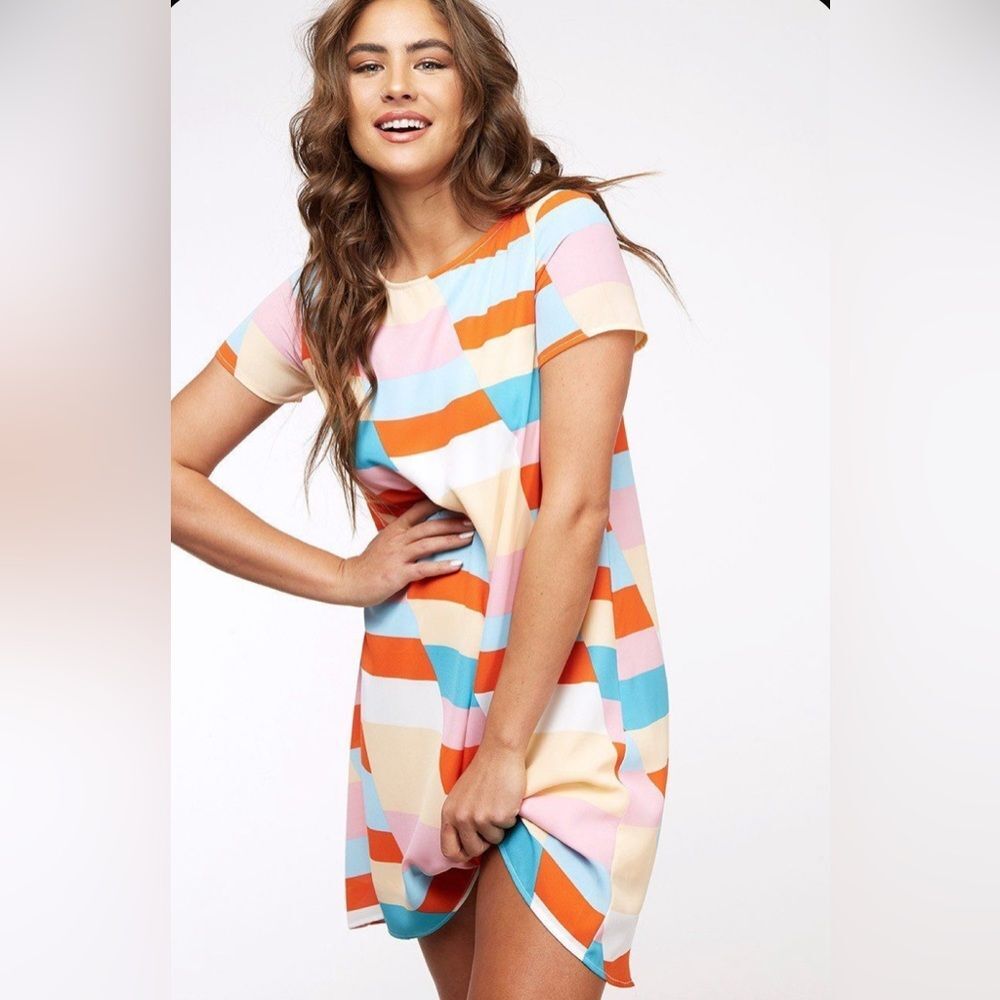 Peach Love boutique retro color block shift dress size small
